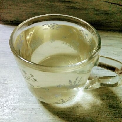 きょうはこちら✨柚子と緑茶のビタミンCで風邪予防にぴったり♪香りがよくてとっても美味しかったです♡ごちそうさまでした(*´˘`*)